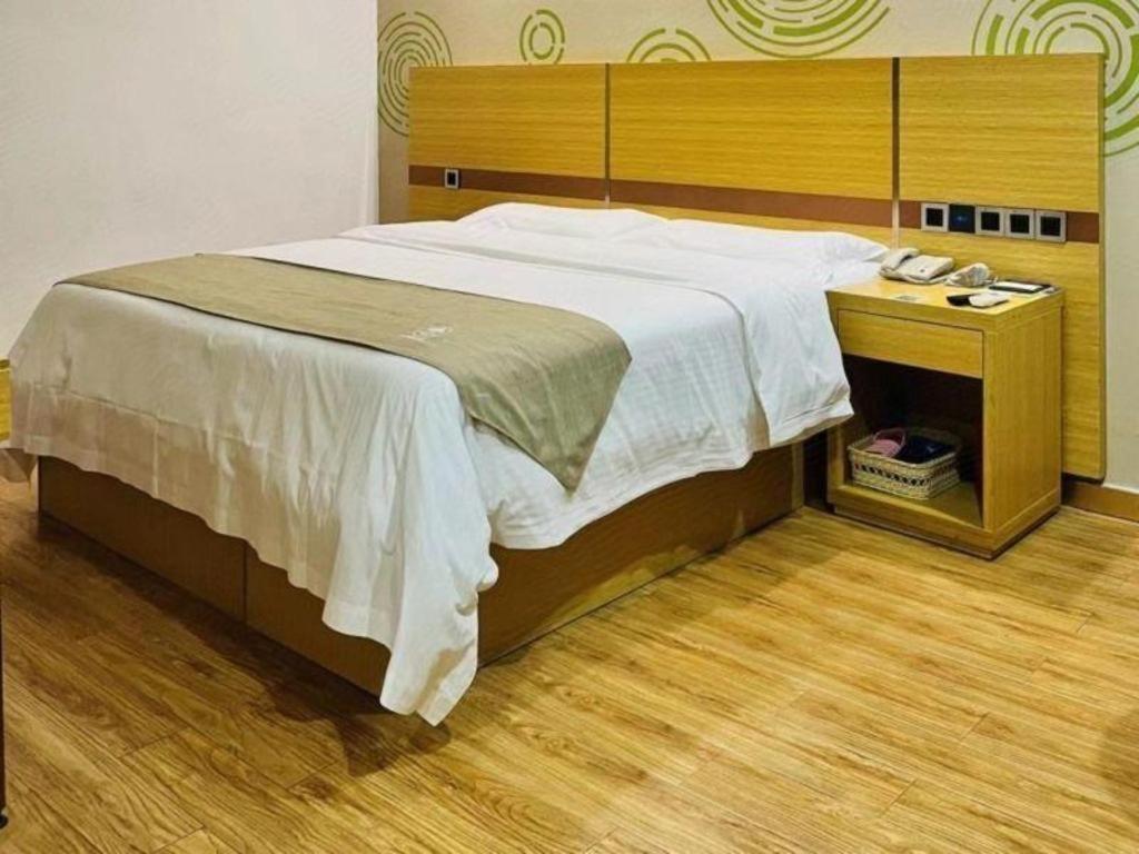 Greentree Inn Qingyuan Qinghe Avenue Branch Экстерьер фото
