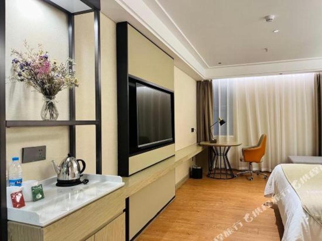 Greentree Inn Qingyuan Qinghe Avenue Branch Экстерьер фото